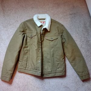 Men's Size Medium Levi's Sherpa Trucker Jacket - NWT
